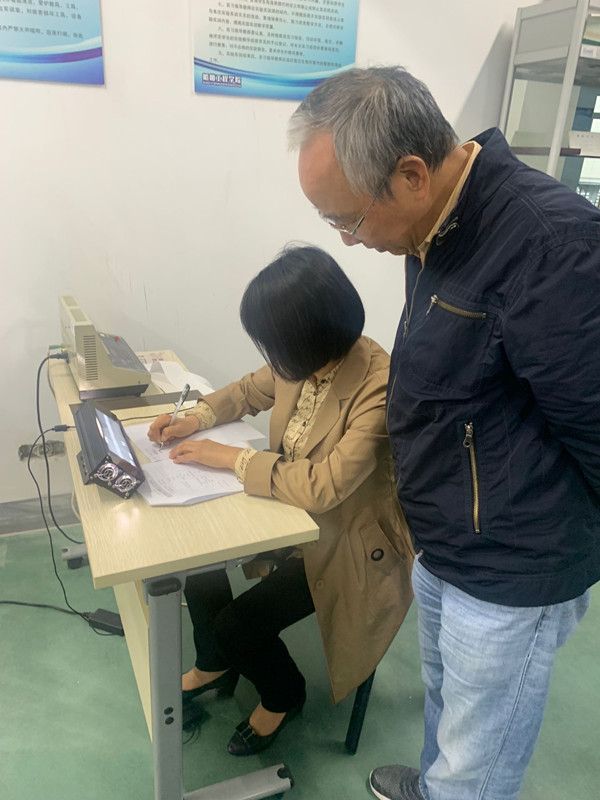 焊接教研室開展專業(yè)教師技能達標考核活動