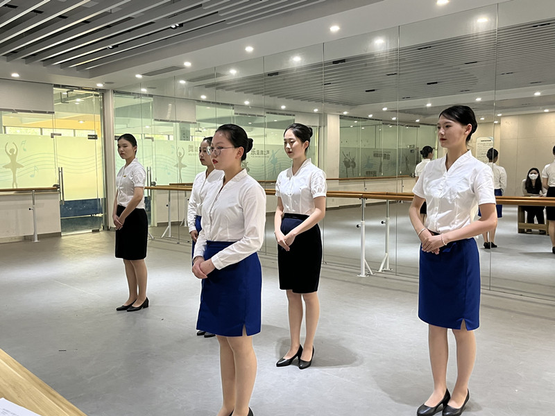 強(qiáng)技能 展文化 促成長(zhǎng)