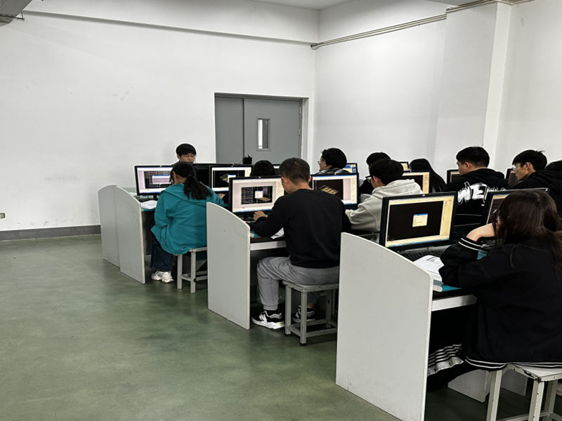 【公開課教研活動】魏斌老師講曲面型材建模