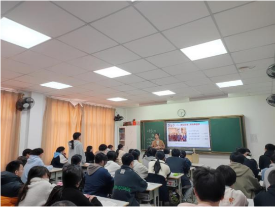 基礎(chǔ)教學(xué)部陳念念老師開(kāi)設(shè)校級(jí)公開(kāi)課