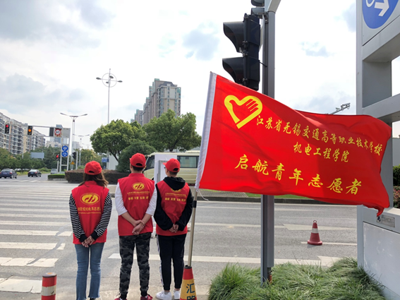 走進(jìn)新時(shí)代，服務(wù)國(guó)際賽事，展交校學(xué)子風(fēng)采