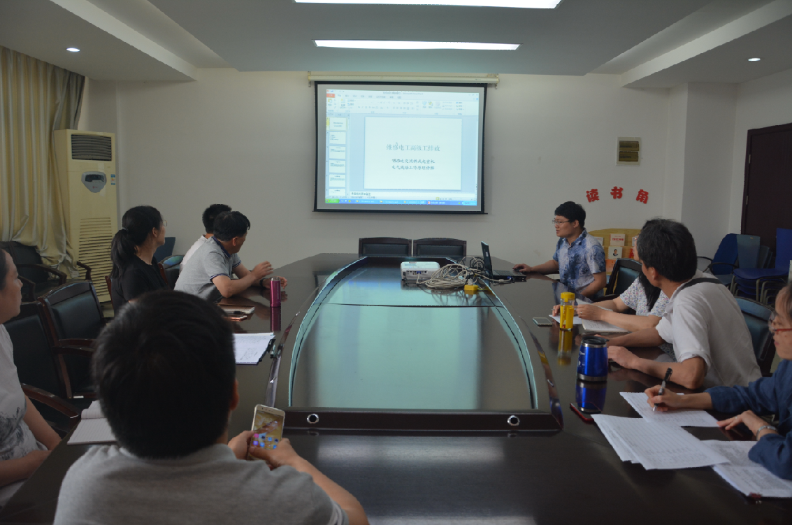 機(jī)電工程學(xué)院開(kāi)展教師“說(shuō)課”競(jìng)賽活動(dòng)