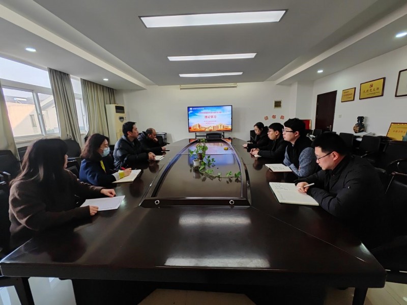 深學(xué)篤行強(qiáng)紀(jì)律 履職盡責(zé)踐初心