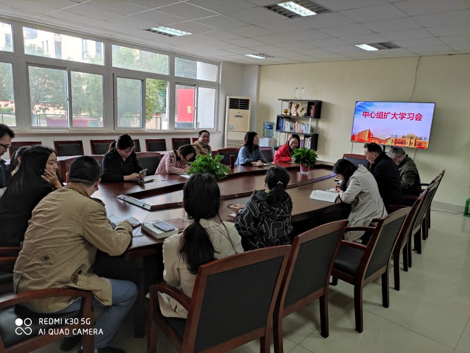凝聚奮進力量，推動十九屆五中全會精神深入人心