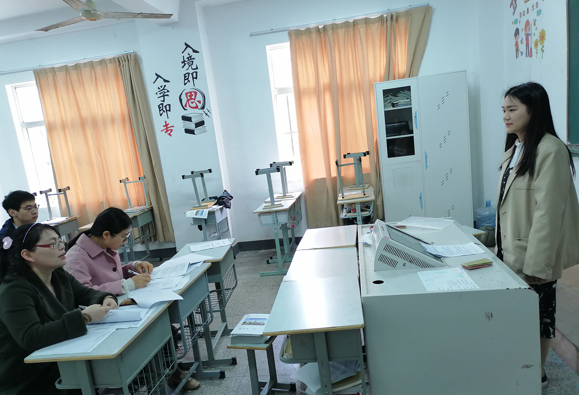 交通工程學(xué)院圓滿完成 2021屆高職畢業(yè)生畢業(yè)論文答辯工作