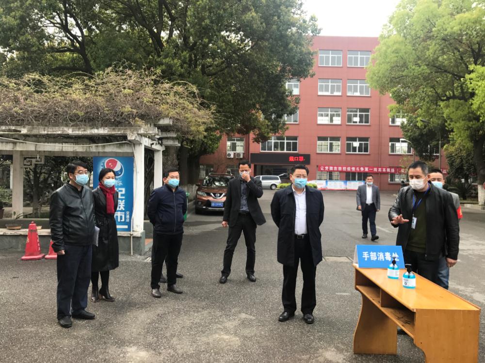 學(xué)校黨委書記李虎一行赴錫澄校區(qū)督查 疫情防控、開學(xué)準(zhǔn)備工作