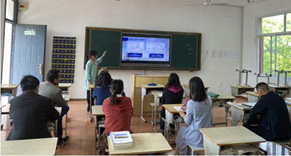 機(jī)械工程學(xué)院組織教師開展市教學(xué)大賽備賽評課工作
