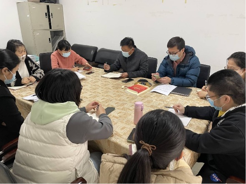 新能源汽車教研室開展集中學(xué)習(xí)活動(dòng)