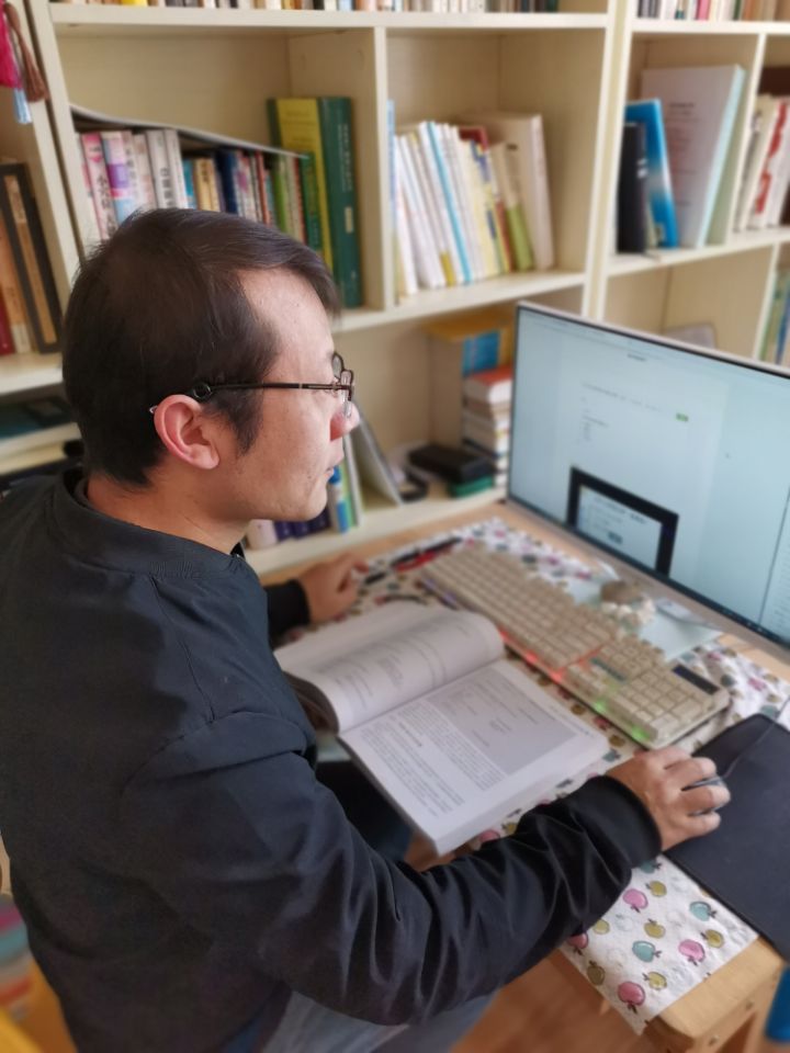 石松偉.jpg
