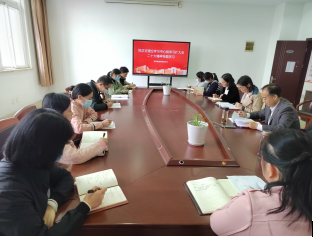 物流管理學(xué)院理論學(xué)習(xí)中心組（擴(kuò)大）舉行黨的二十大精神專(zhuān)題學(xué)習(xí)會(huì)