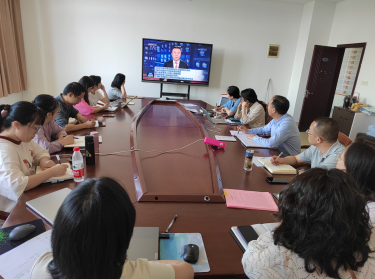 物流管理學(xué)院黨總支召開中心組理論學(xué)習(xí)擴大會議