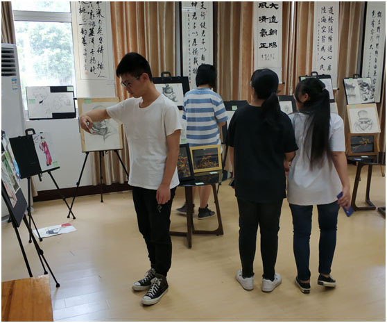 信息管理學(xué)院舉辦繪圖競賽優(yōu)秀學(xué)生作品展